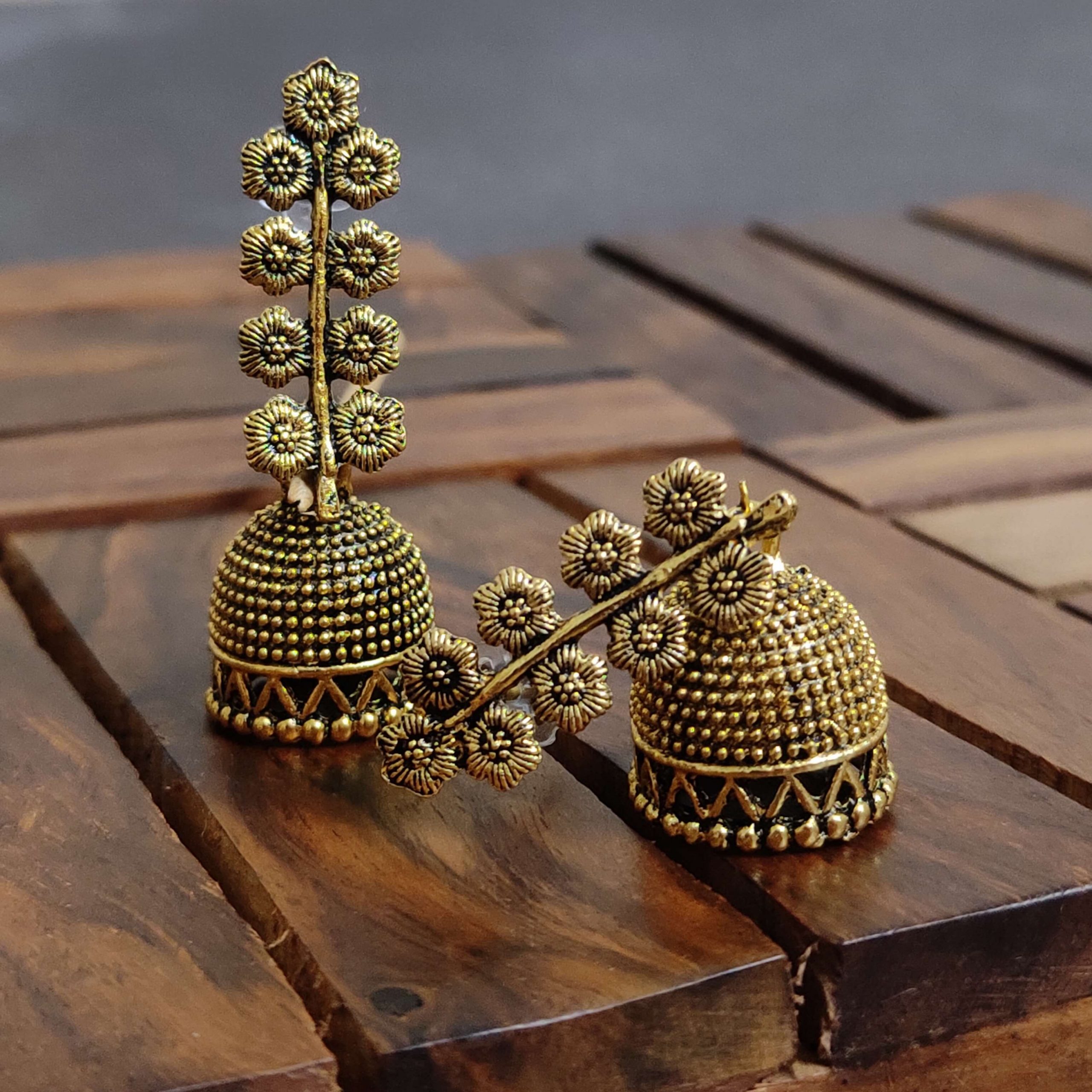 Trendy Earrings Online | Shop Latest and Stylish Earrings at GurlyPick