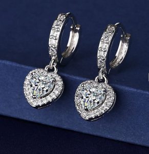 Earrings in Silver Colour: Go with the Trendy Earrings for Daily Wear